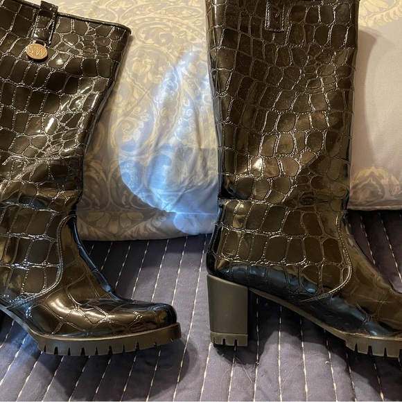 Used 2 times - Picture 3 of 4